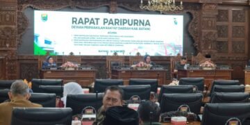 Bupati Batang Sampaikan Raperda Pertanggungjawaban APBD 2024, Kembali Raih Opini WTP