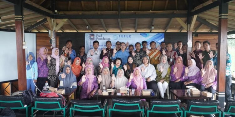 Dorong Usaha Kecil, PUPUK Gelar Workshop Perhutanan Sosial di Batang