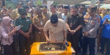 Hanya 70 Hari Kerja, Bupati Batang Resmikan Jembatan Pasar Warungasem