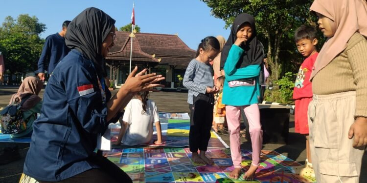 Rumdin Bupati Batang jadi Ajang Kenalkan Permainan Tradisional