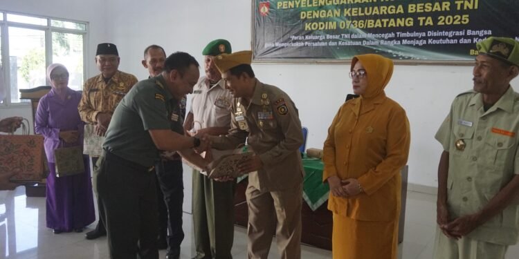 Kodim 0736/Batang Jalin Komunikasi Soaial Dengan Keluarga Bersar TNI
