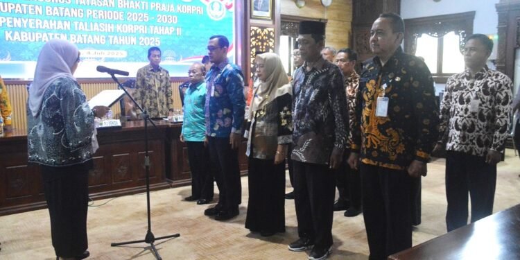 Usai Dikukuhkan, Wabub Batang Minta Yayasan Bhakti Praja Korpri Aktif dan Inovatif