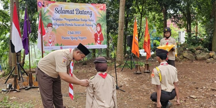 Dikukuhkan Bawaslu, Saka Adhyasta Jadi Agen Pengawas Pemilu