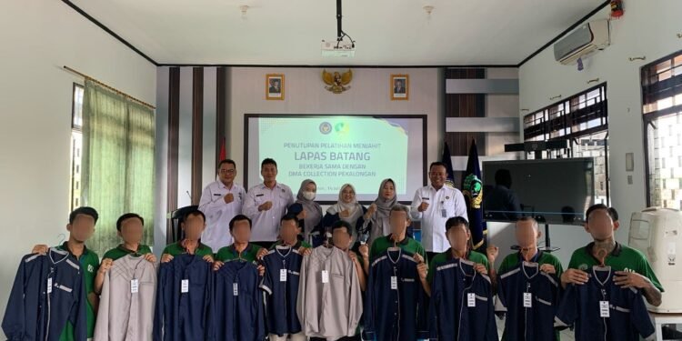 Pelatihan Jahit Usai, WBP Lapas Batang Siap Berwirausaha