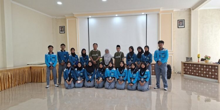 Penyuluh Agama Batang Edukasi Pelajar Cegah Pernikahan Dini