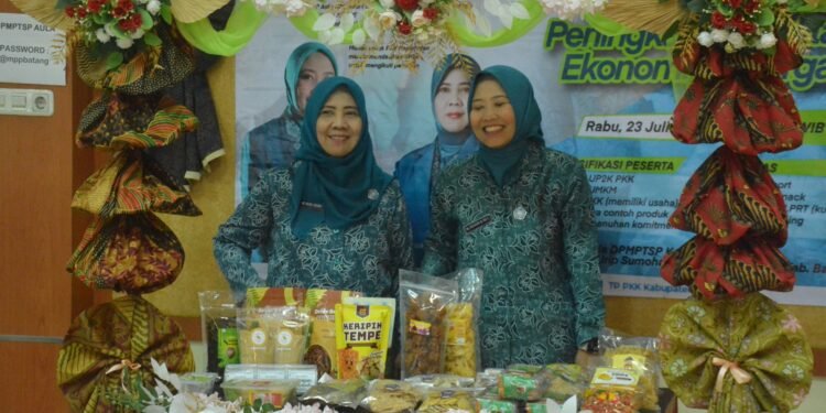 TP PKK Batang Gelar Pelatihan Keterampilan Peningkatan Kualitas Keluarga