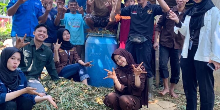 KKN-T IPB 2025 Warnai Desa Wonomerto Dengan Aksi Biru Nyata