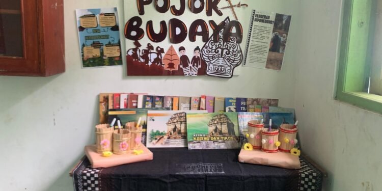 Mahasiswa KKN UNDIP Awali Revitalisasi Perpustakaan SDN Kembanglangit