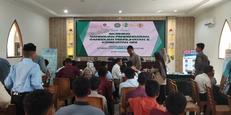 Skrining Kesehatan di Ponpes, RSUD Batang Temukan Santri Perlu Rujukan Lanjutan