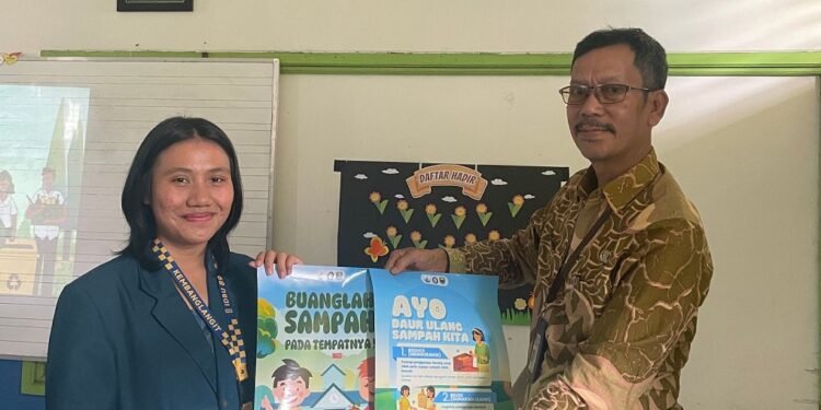 KKN Mahasiswa Undip Ajak Kepedulian Lingkungan Melalui Sosialisasi Pro-Lingkungan