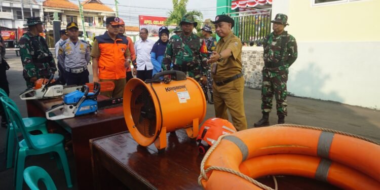 Dandim 0736/Batang Pimpin Apel Gelar Pasukan Siaga Penanggulangan Bencana Alam di Wilayah