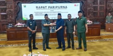 Bupati Batang Sampaikan Tindak Lanjut Evaluasi Gubernur atas Tiga Raperda Strategis