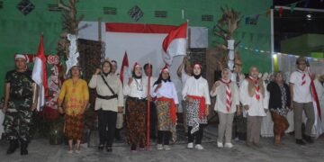 Kostum Kolonial Meriahkan Malam Tirakatan di Perum Pesona Griya Batang 0310