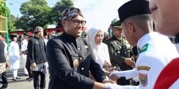 Tunaikan Tugas dengan Sempurna, Paskibraka Diapresiasi Bupati Batang