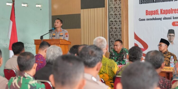 Arahan Pimpinan di Gringsing: Bupati dan Forkopimda Minta Tiga Pilar Batang Tingkatkan Pelayanan Masyarakat