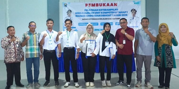 Tekankan Soft Skill, Disnaker Batang Gelar Pelatihan Keterampilan DBHCHT 2025