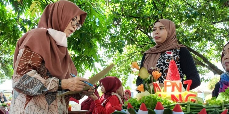Belasan Ragam Tumpeng Estetik Meriahkan HUT Ke-31 ESTU
