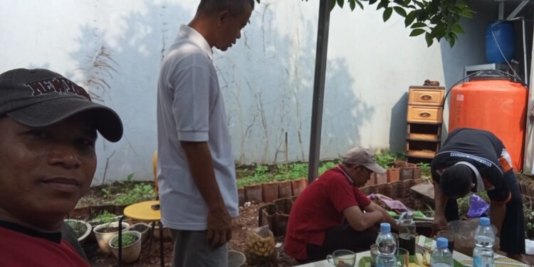 YBPI Kab. Batang Gelar Pelatihan Pembuatan Pupuk Organik dengan Konsep GERDULIRUTA