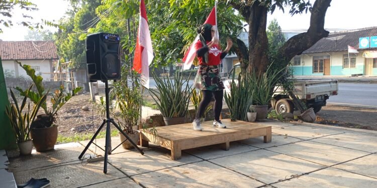 Meriahkan HUT RI ke-80, YBPI Gelar Senam Sehat Merah Putih dan Ajak Tuna Wisma Ikut Berbahagia