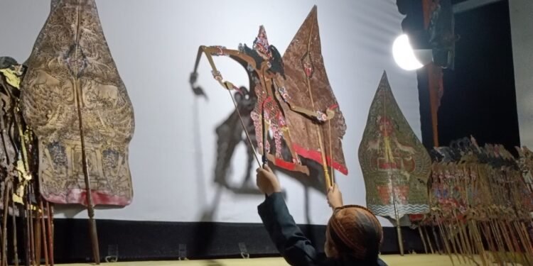 Meriahkan Bulan Kemerdekaan, Desa Pasekaran Tampilkan Empat Dalang