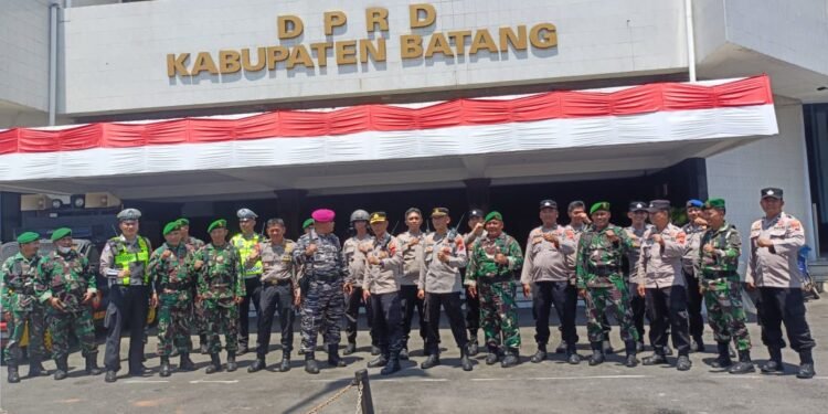 Jaga Kondusifitas Wilayah, Kodim, Pos AL, Polres dan Satpol-PP Batang Gelar Patroli Gabungan