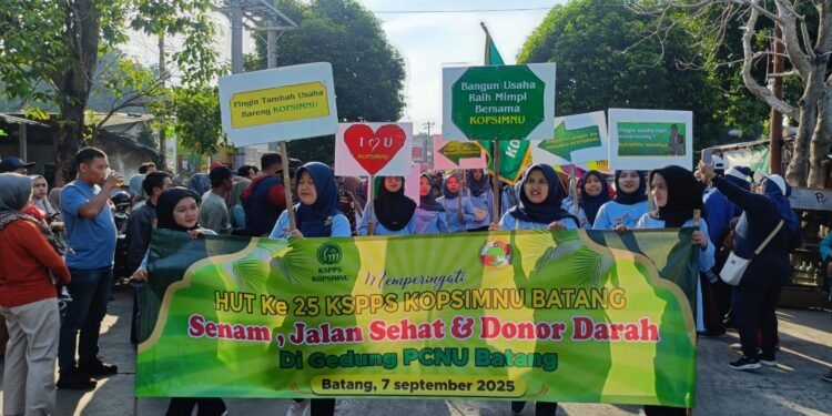 Jalan Sehat Harlah Ke-25 Kopsimnu Batang, Sedot Perhatian Publik