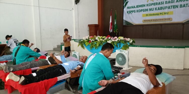 Jalan Sehat Harlah Ke-25 Kopsimnu Batang, Sedot Perhatian Publik