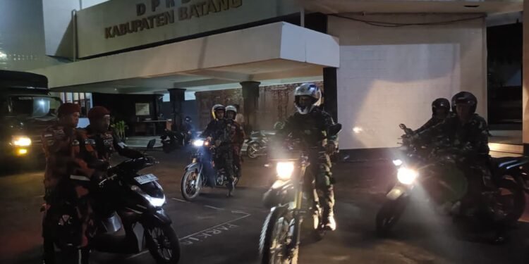 Ciptakan Batang Tetap Kondusif, Kodim 0736/Batang Gelar Patroli Bersama Ormas