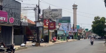 13 Provider Dukung Regulasi, DPUPR Batang Lakukan Penataan Ruang Milik Jalan