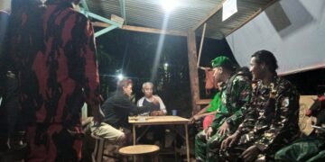 Penguatan Binter, Koramil 12/Tulis Kembali Gelar Patroli Siskamling di Desa Kedungsegog