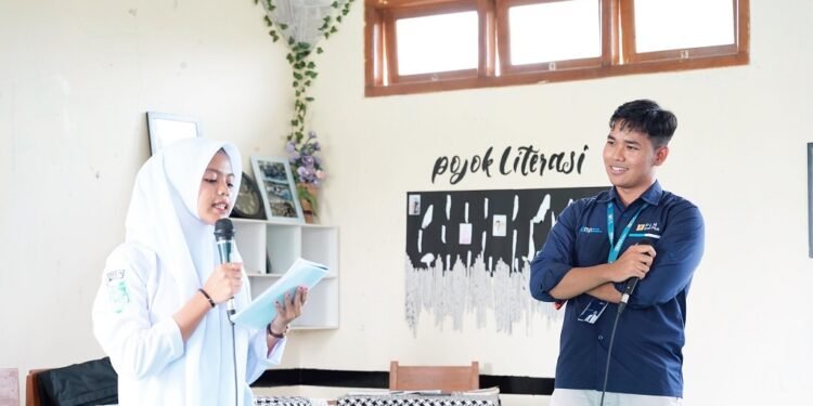 Perkuat Komitmen Pendidikan, Icon Plus Hadirkan Guru Tamu