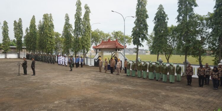 Dandim 0736/Batang Pimpin Upacara Ziarah Nasional dalam Rangka HUT ke-80 TNI
