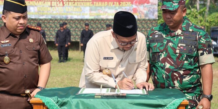 Bupati Batang Faiz Kurniawan Buka TMMD Sengkuyung Tahap IV Desa Wringin Ngintung