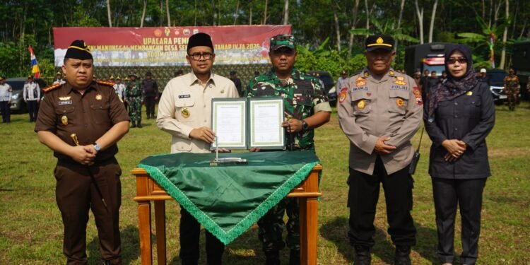Bupati Batang Faiz Kurniawan Buka TMMD Sengkuyung Tahap IV Desa Wringin Ngintung