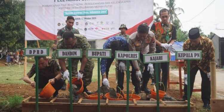 Peletakan Batu Pertama Pembangunan Koperasi Desa Merah Putih, Dandim Pastikan Pembangunan dimulai di Tujuh Titik