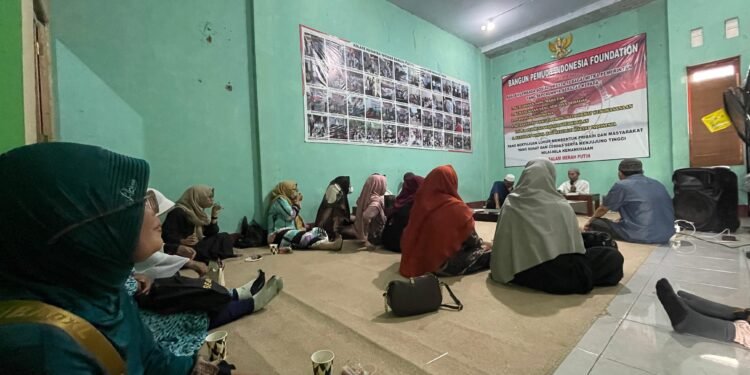 Kembali YBPI Batang Gelar Aksi Sosial Bertema Kesehatan Sar’iyah
