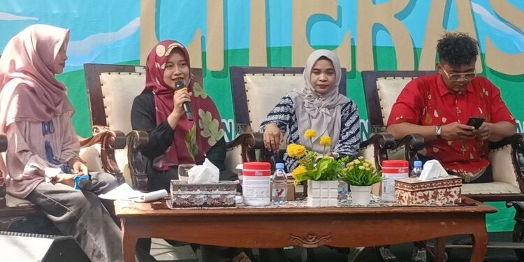 Gelar Diskusi, Pegiat Ulik Kemanfaatan Literasi untuk Terapi