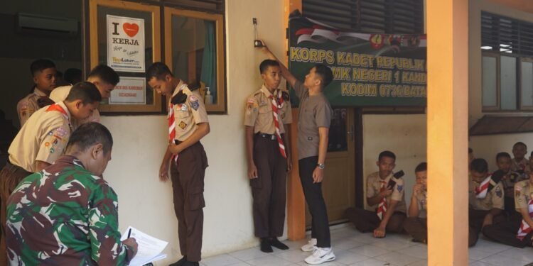 50 Siswa SMK N 1 Kandeman Ikuti KKRI Di Rindan IV/Diponegoro