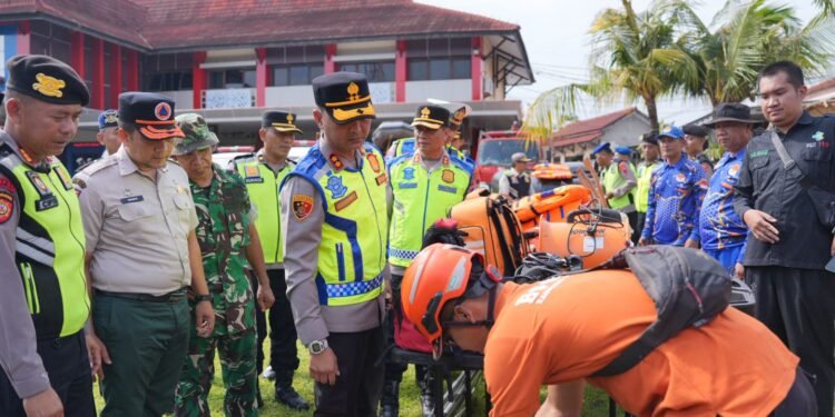 Musim Hujan Tiba, Polres Batang Pastikan Seluruh Personel Siap Diterjunkan