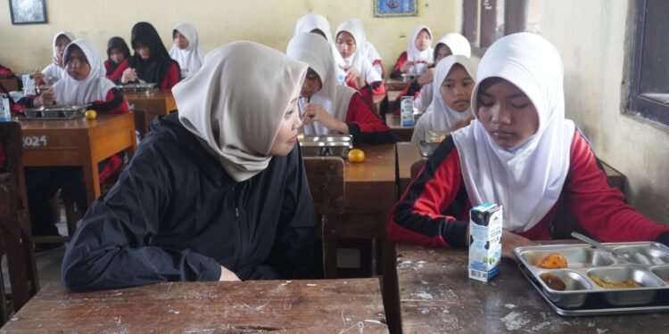 Bupati Batang Pastikan Menu MBG dan Kualitas Gizi Terjaga