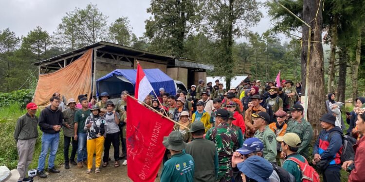 Napak Tilas Perjuangan, Warga Batang Kenang Pengorbanan Pahlawan