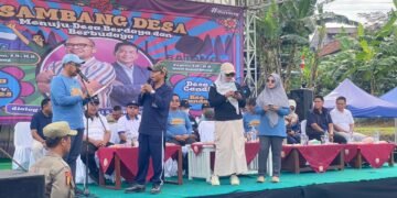 Sambang Desa, Bupati Batang Janji Perjuangkan Peluang Kerja Adil bagi Pemuda Pria Lokal
