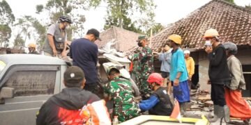 TNI Perkuat Respons Penanggulangan Bencana, Pastikan Penanganan Dampak Erupsi Semeru Berjalan Cepat dan Terkoordinasi