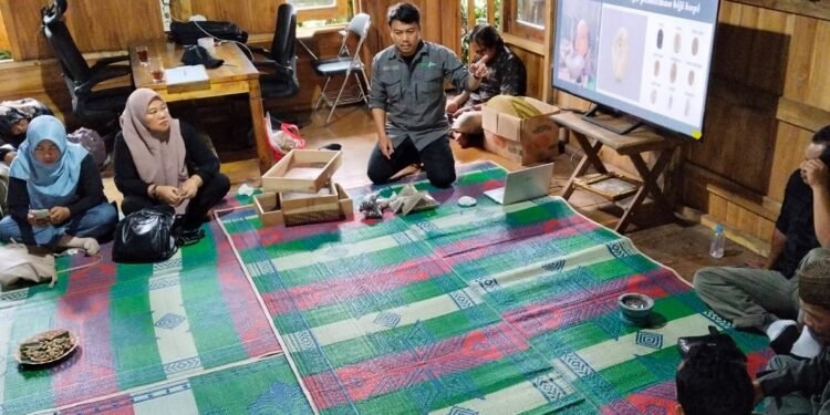 Jelajahi Petungkriyono, Petani Batang Pahami Pengolahan Kopi Berkualitas