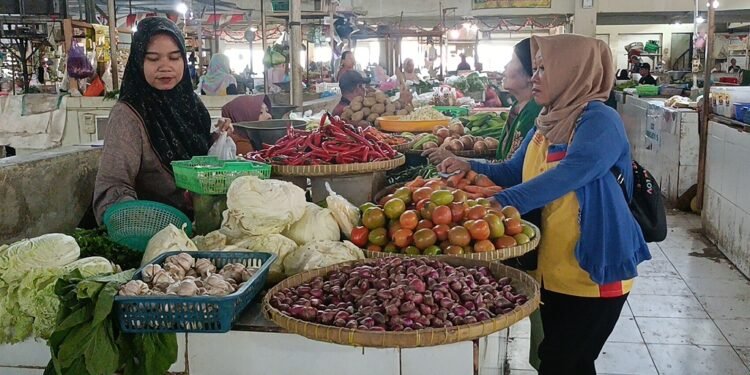 Tingginya Permintaan, Faktor Utama Kenaikan Harga Kebutuhan Pokok