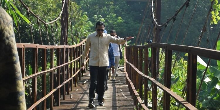 Gerak Cepat Wabup Batang, Jembatan Gantung Si Guo Siwatu Diperbaiki