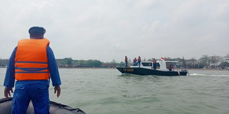 Polres Batang Tingkatkan Pengamanan Wisata Pantai Jelang Natal dan Tahun Baru