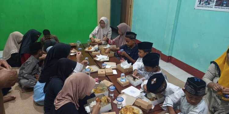 Sambut Tahun Baru, YBPI Gelorakan Spirit Kemanusiaan lewat Santunan Yatim dan Makan Bersama