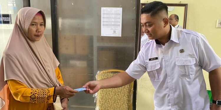 Disdukcapil Batang: Kepemilikan E-KTP Capai 98,92 Persen Sepanjang 2025