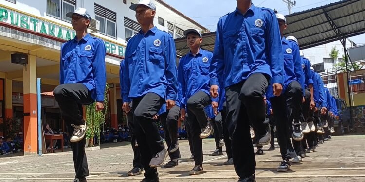 Usai Retret, Pelajar SMK Bhakti Praja Tampil Memukau